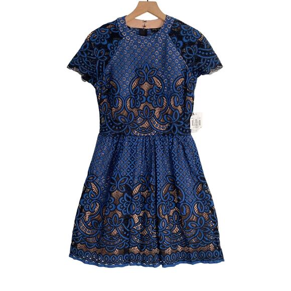NEW City Triangles Dress Juniors Size 5 Blue Short Sleeve Fit & Flare Lace Dress - Picture 1 of 9
